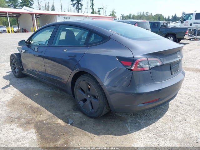 2023 TESLA MODEL 3 5YJ3E1EA3PF695611 Photo 2