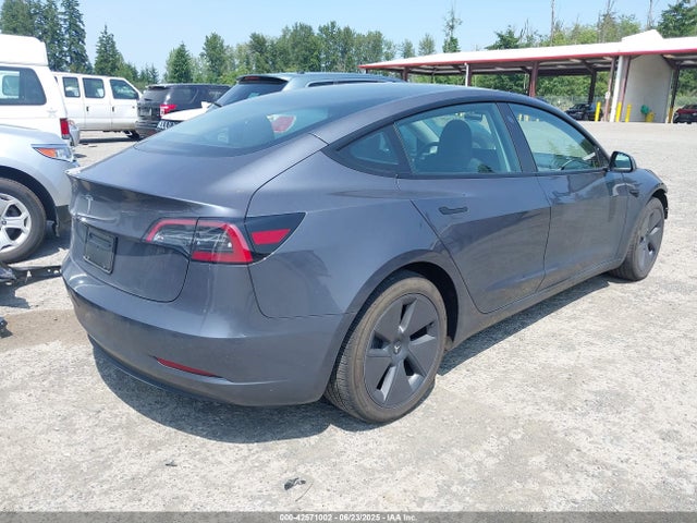 2023 TESLA MODEL 3 5YJ3E1EA3PF695611 Photo 3