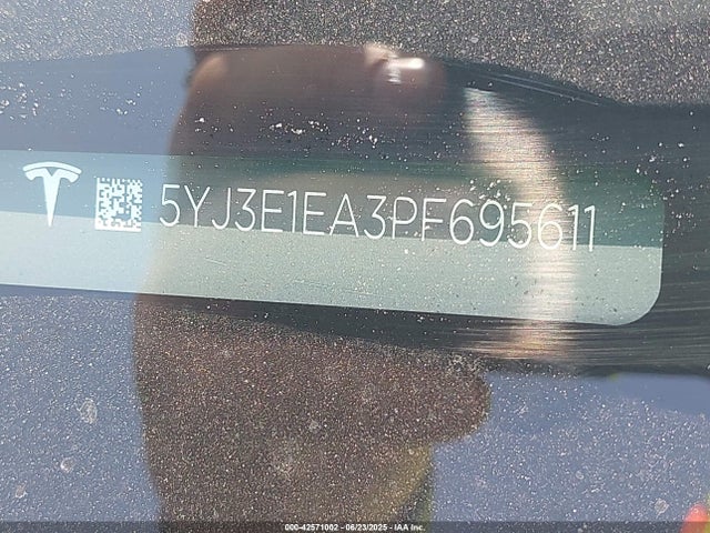 2023 TESLA MODEL 3 5YJ3E1EA3PF695611 Photo 8