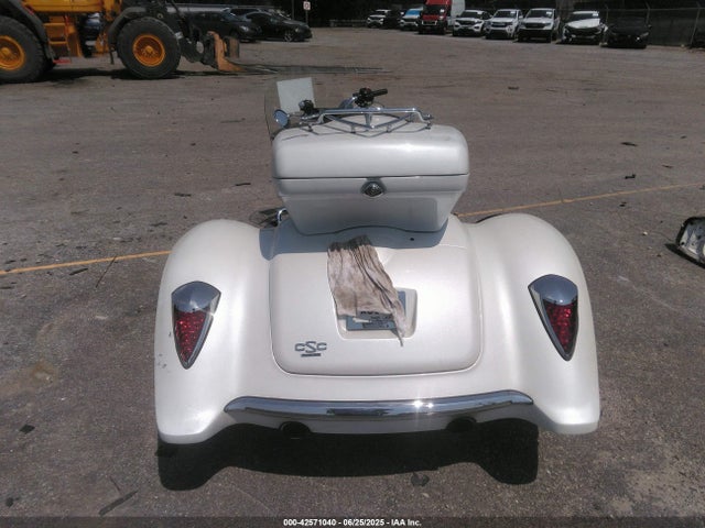 INDIAN MOTORCYCLE CO. Chief Classic 2016 56KCCCAA9G3337914 Image 6