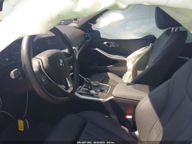 2021 BMW 330I 3MW5R7J00M8B63534 Photo 4