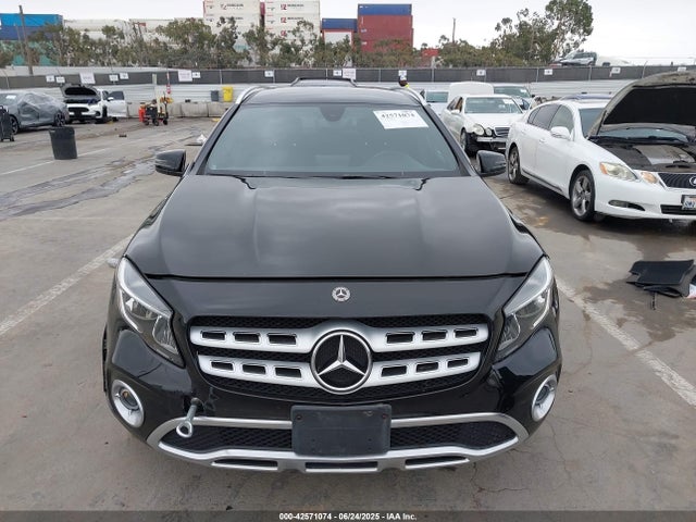 WDCTG4EB1LJ650264 Mercedes-Benz m270