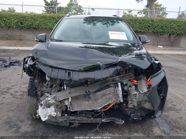 1G1FY6S00P4131038 Chevrolet 2023