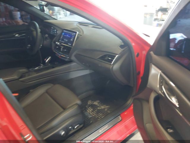 2021 CADILLAC CT5 1G6DV5RW9M0136210 Photo 4