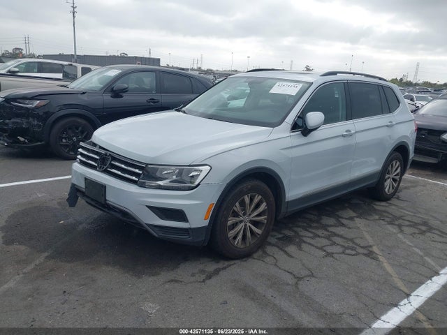 Volkswagen Tiguan 2018 3VV3B7AX0JM164344 Image 2