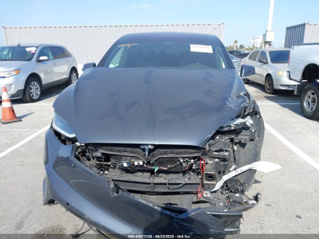 5YJXCAE28MF323516 Tesla MODEL X