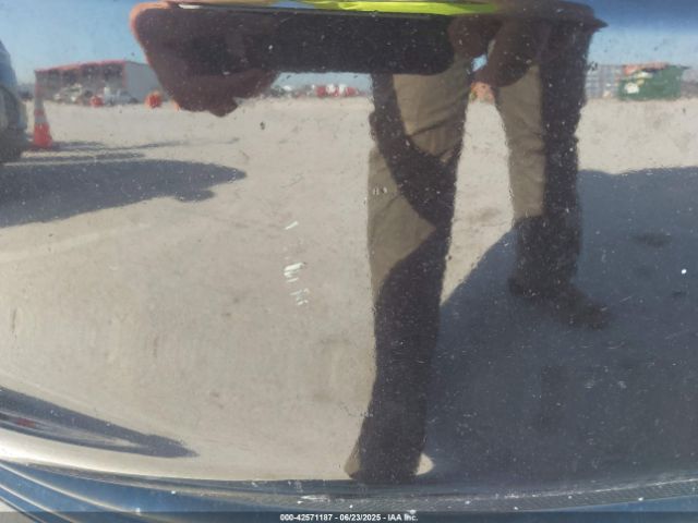2C4RC1DG7HR705522 Chrysler 2017