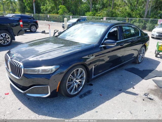 2021 BMW 740I WBA7T2C04MCE56407 Photo 1