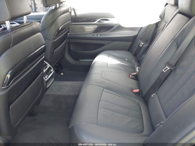 2021 BMW 740I WBA7T2C04MCE56407 Photo 7