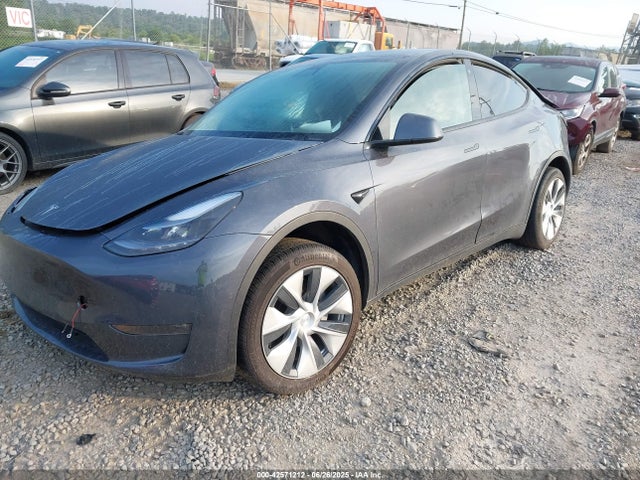 2021 TESLA MODEL Y 5YJYGDEE7MF077255 Photo 1