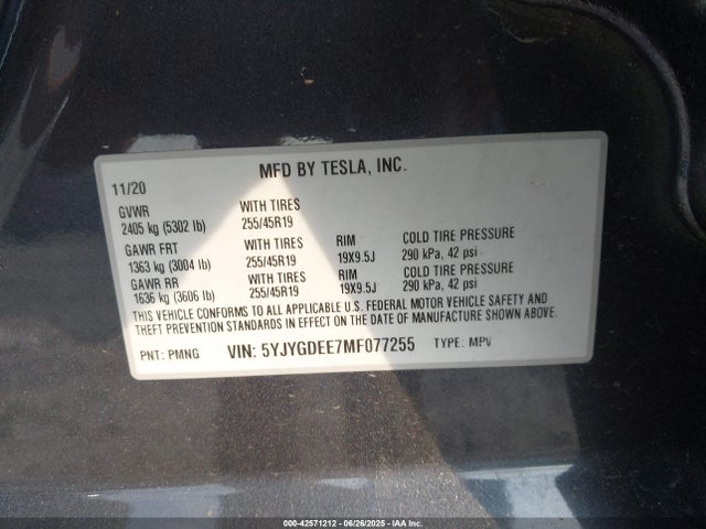 2021 TESLA MODEL Y 5YJYGDEE7MF077255 Photo 8