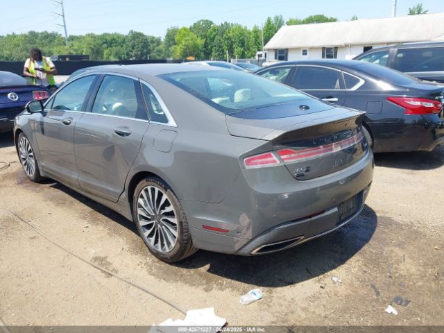 2017 LINCOLN MKZ HYBRID 3LN6L5NU8HR639681 Photo 2