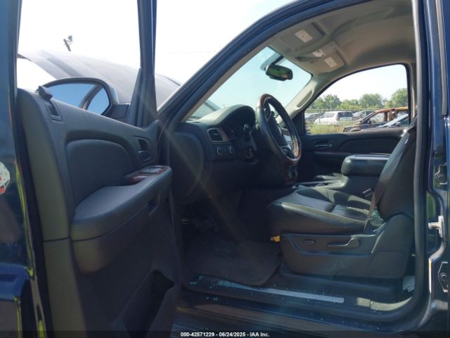2007 CHEVROLET TAHOE 1GNFK13027R261438 Photo 4