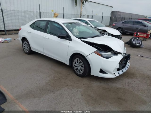 2017 TOYOTA COROLLA 5YFBURHE2HP703702