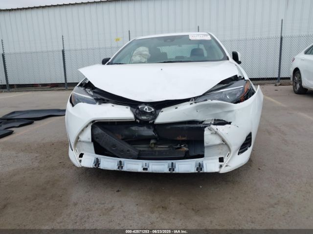 2017 TOYOTA COROLLA 5YFBURHE2HP703702 Photo 5