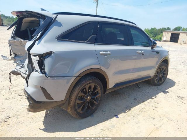 2022 KIA SORENTO 5XYRKDLF7NG097255 Photo 3