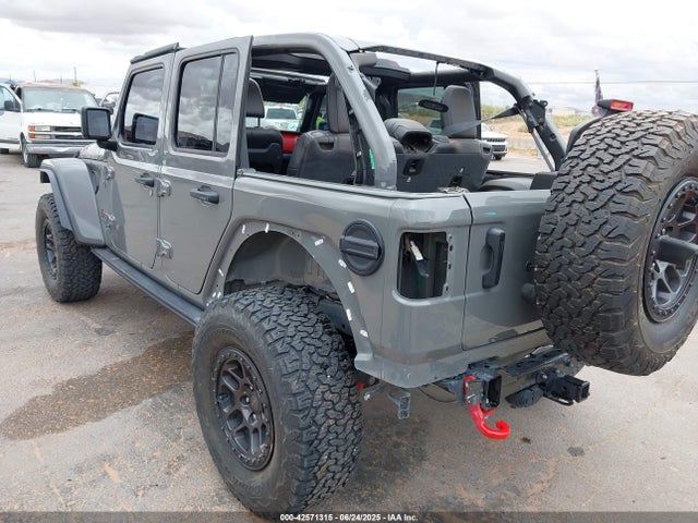 1C4JJXFG8MW842795 Jeep 2021
