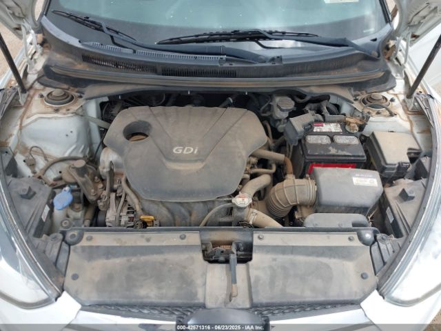 2016 HYUNDAI VELOSTER KMHTC6AD8GU253428 Photo 9