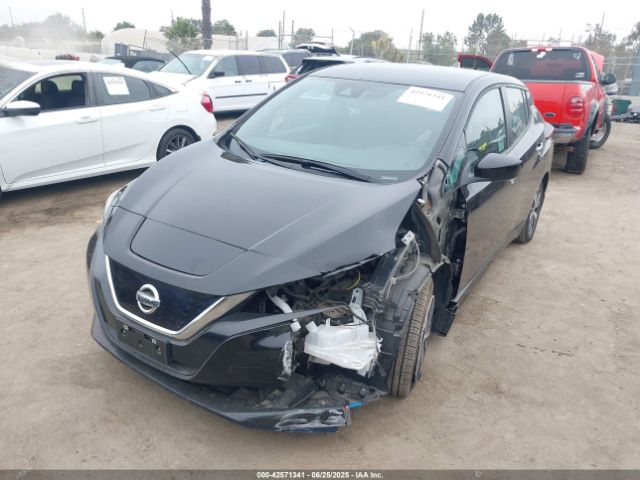 2022 NISSAN LEAF 1N4BZ1BV3NC556392 Photo 1