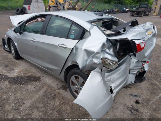 2018 CHEVROLET CRUZE 1G1BC5SM6J7131237 Photo 2