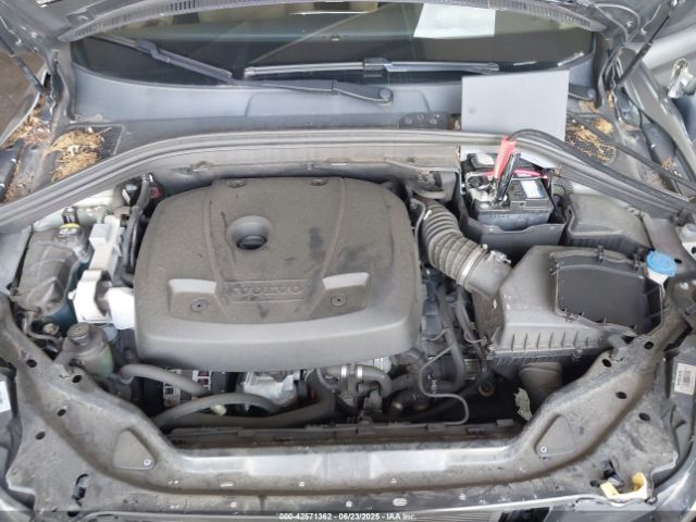 2017 VOLVO XC60 YV449MRU9H2138900 Photo 9