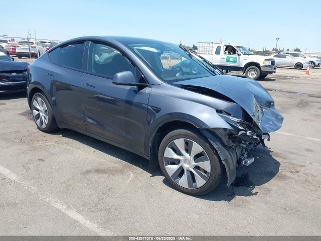 2022 TESLA MODEL Y 7SAYGAEE2NF560381 Photo 0