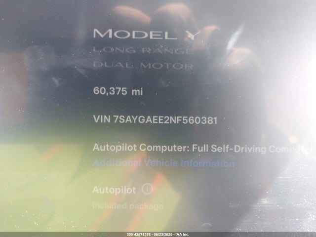 7SAYGAEE2NF560381 Tesla Model Y