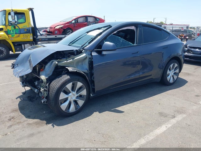 2022 TESLA MODEL Y 7SAYGAEE2NF560381 Photo 1