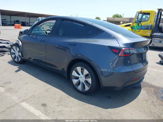 2022 TESLA MODEL Y 7SAYGAEE2NF560381 Photo 2