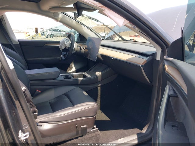 2022 TESLA MODEL Y 7SAYGAEE2NF560381 Photo 4