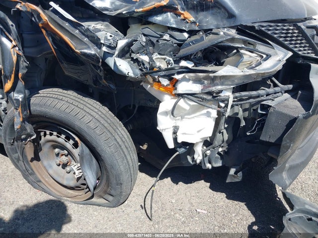 JN1BJ1CR0KW325403 Nissan 2019