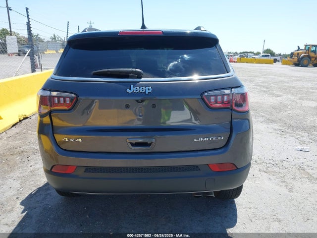 Jeep 2019 2019 3C4NJDCB3KT780668 Image 16