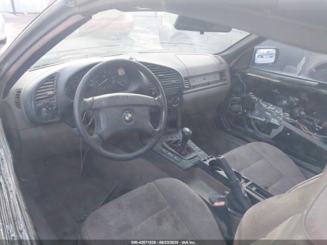 1995 BMW 325 WBABJ5327SJC84014 Photo 4
