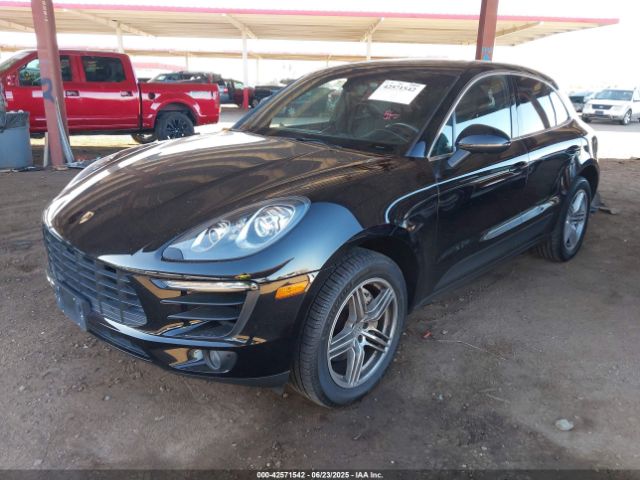 2016 PORSCHE MACAN WP1AB2A51GLB51683 Photo 1