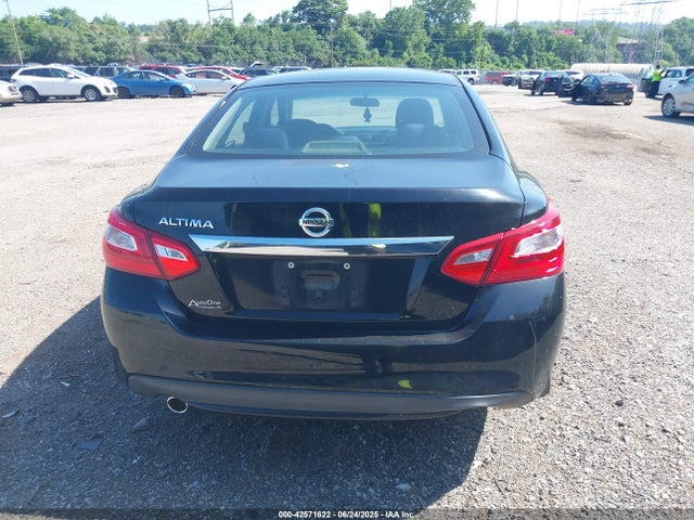 1N4AL3APXGN326576 Nissan 2016