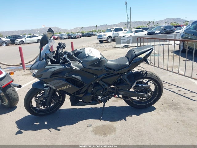 Kawasaki Ninja 650 2024 ML5EXEP13RDAD4011 Image 13