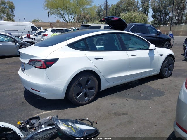 Tesla MODEL 3 2022 5YJ3E1EA5NF322664 Image 4