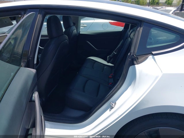 Tesla MODEL 3 2022 5YJ3E1EA5NF322664 Image 8