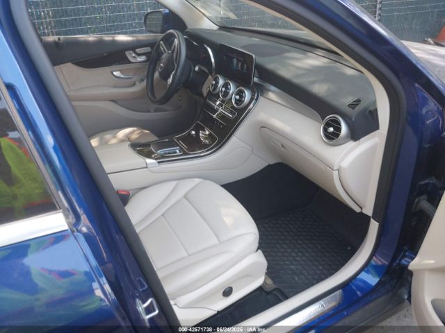 2021 MERCEDES-BENZ GLC 300 W1N0G8EB8MF948937 Photo 4