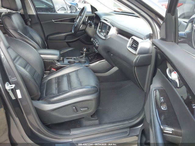 5XYPH4A16HG275593 KIA Sorento