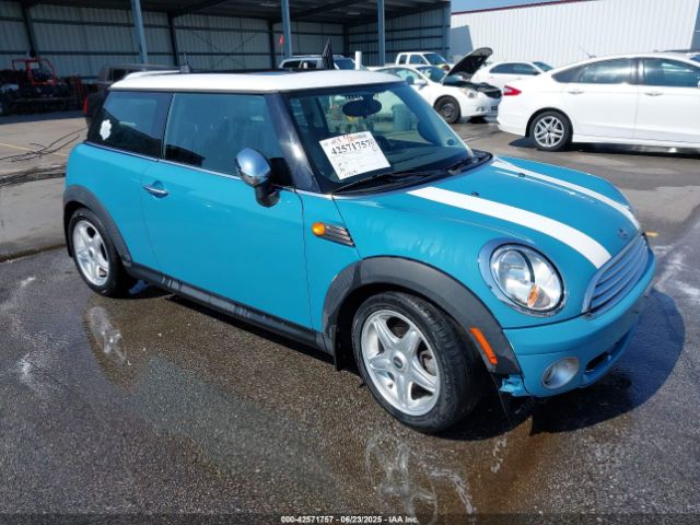2009 MINI COOPER WMWMF33579TT68578 Photo 0