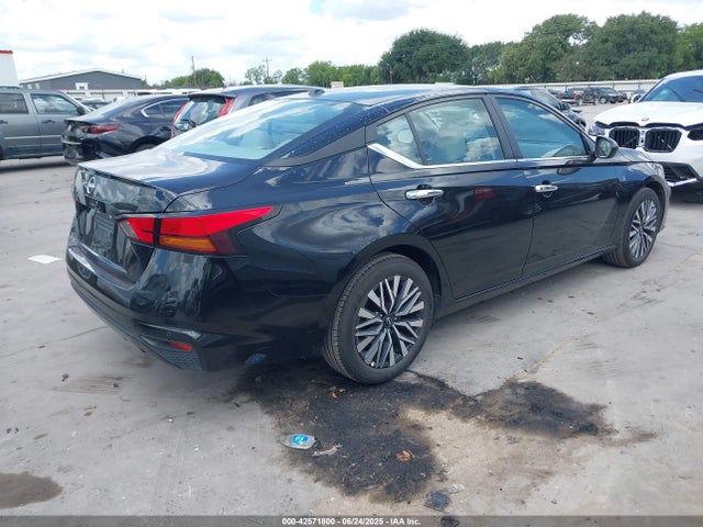 Nissan 2025 2025 1N4BL4DV6SN316561 Image 4