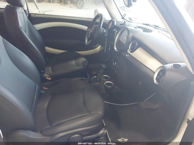 2013 MINI HARDTOP WMWSU3C50DT542657 Photo 4