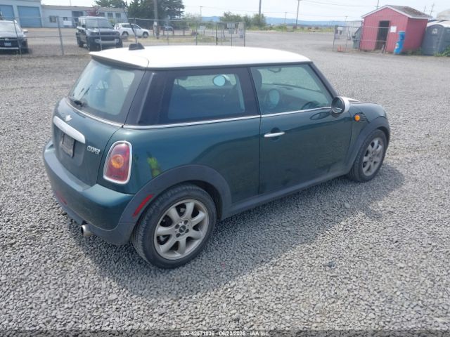 2010 MINI COOPER WMWMF3C52ATU79026 Photo 3