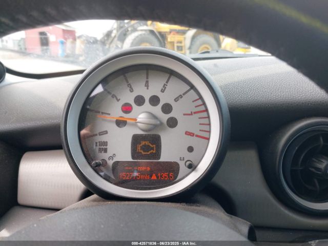2010 MINI COOPER WMWMF3C52ATU79026 Photo 6