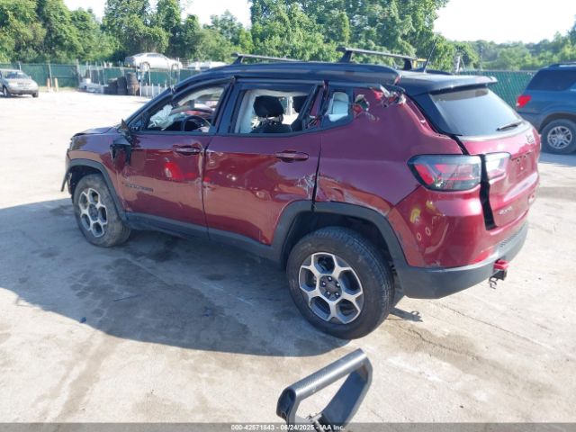 2022 JEEP COMPASS 3C4NJDDB0NT162369 Photo 2