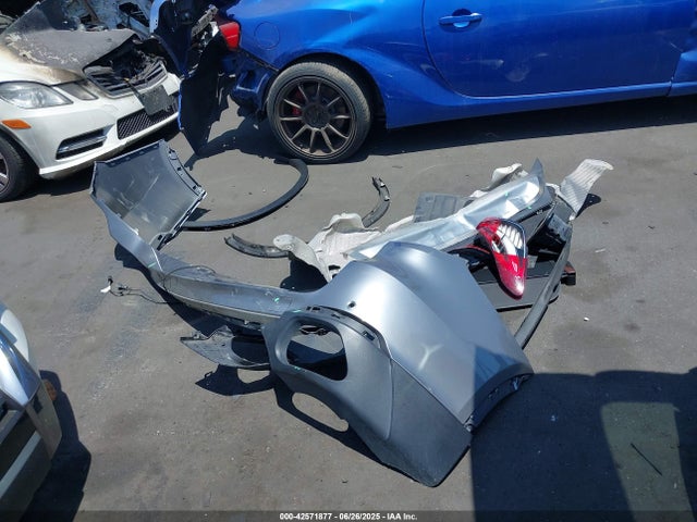 5UXKT0C56J0W02991 BMW 2018