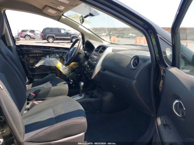 3N1CE2CP4GL380169 Nissan 2016