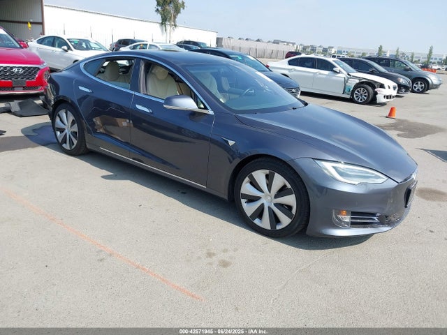2020 TESLA MODEL S 5YJSA1E24LF415849 Photo 0