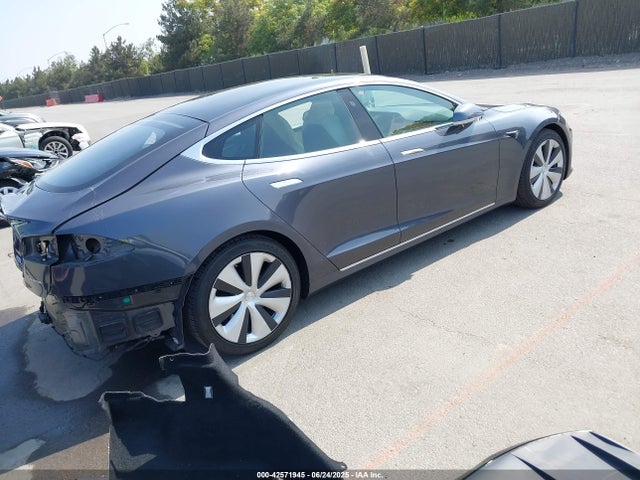 2020 TESLA MODEL S 5YJSA1E24LF415849 Photo 3